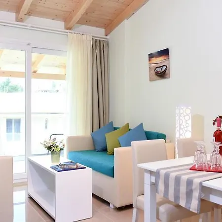 Palapart Gikas And