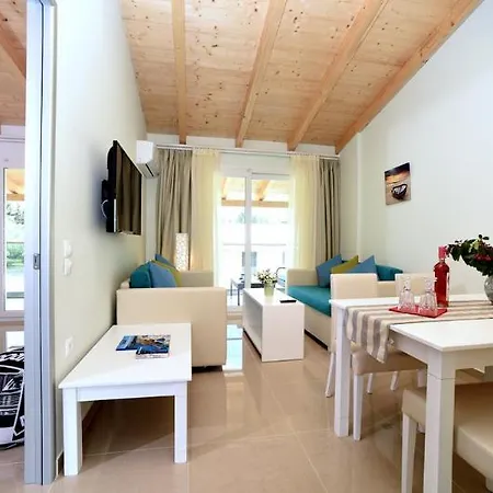 Palapart Gikas And Hotel
