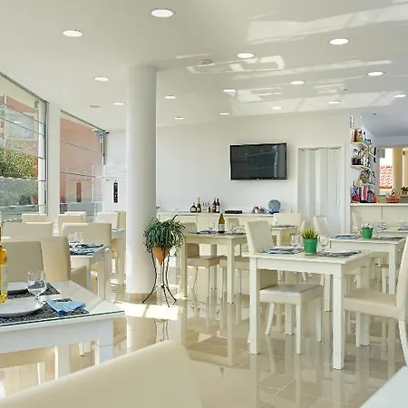 Hotel Palapart Gikas And Gouvia